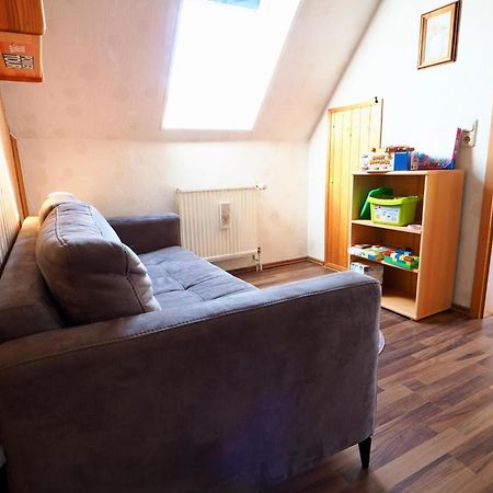 Ferienhaus Neumann - Ein Ganzes Haus Fuer Ihren Urlaub! Hessenburg Dış mekan fotoğraf